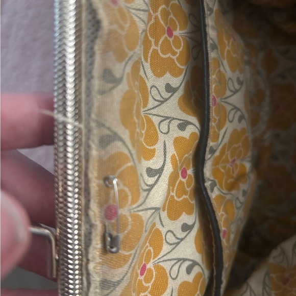 Emma Fox Black Leather Shoulder Bag - Picture 2 of 7